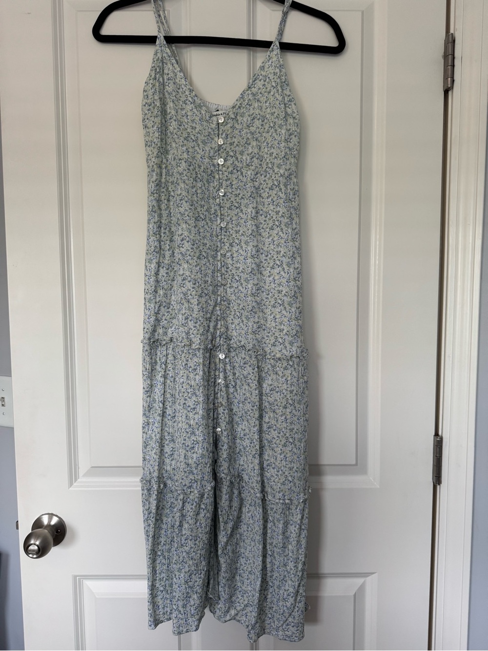 Abercrombie & fitch floral maxi dress 
Size XS